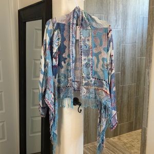 NWT Raj Boho Woven Kimono Wrap Floral With Yarn Embellishments One Size